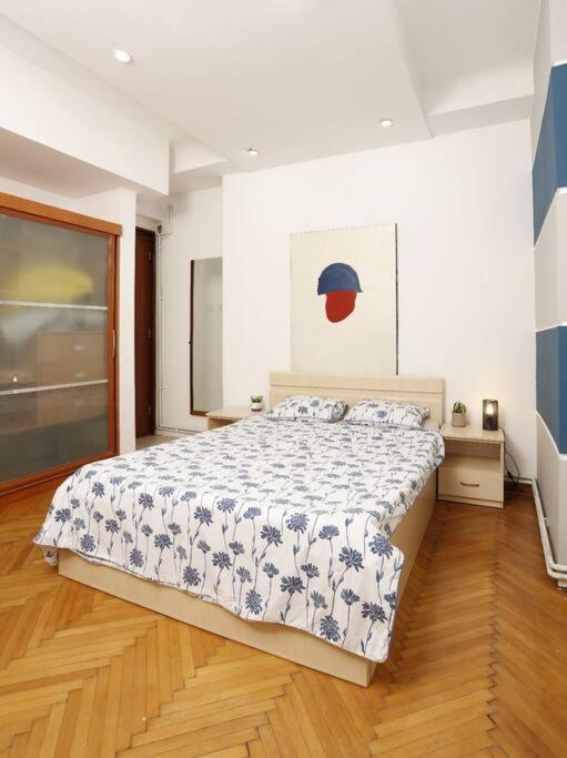 1 Bdrm Apartment In City Center Bükreş Dış mekan fotoğraf